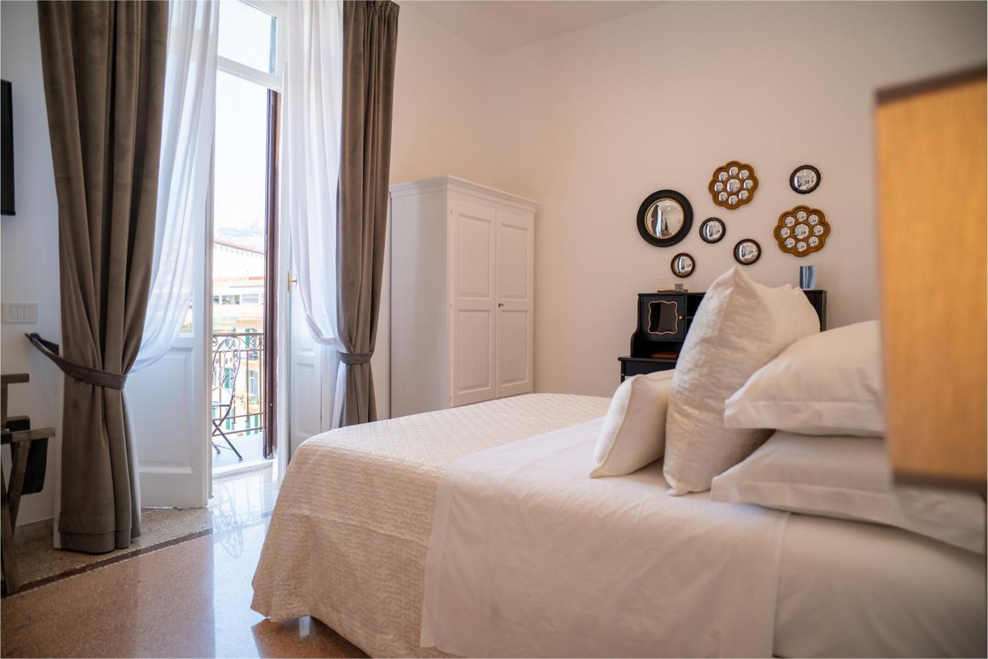 Guest house La Corte Di Partenope Luxury Naples
